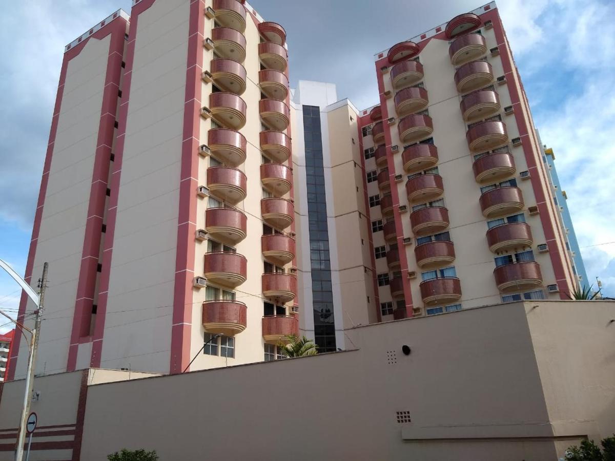 Apartamentos Com Piscinas Em Калдас Новас Екстериор снимка